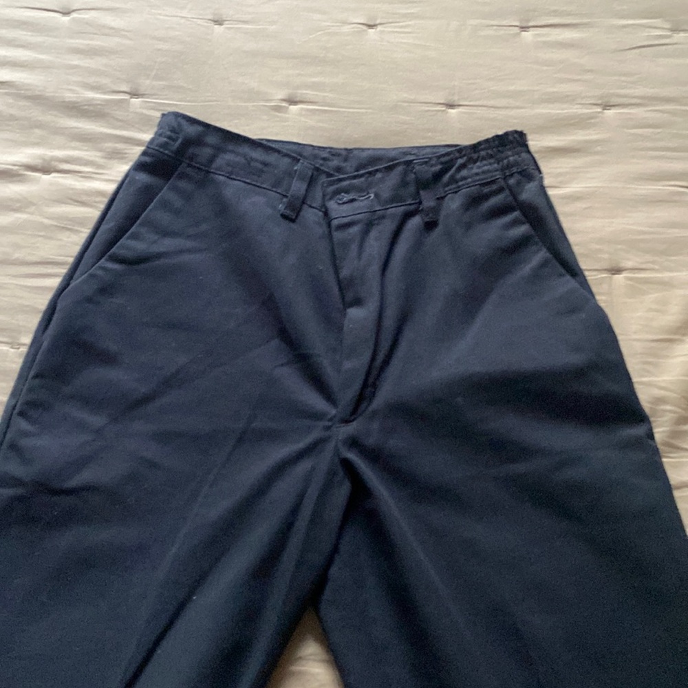 Red cap 29/30 navy pants